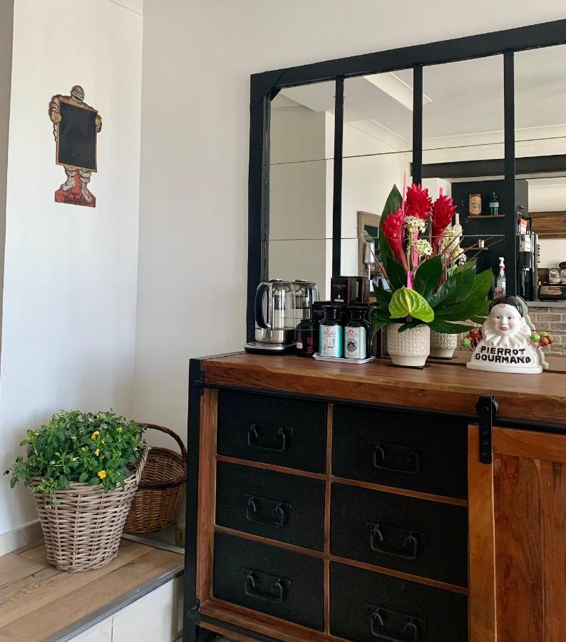La Glycine B&B Sainte-Colombe  Экстерьер фото